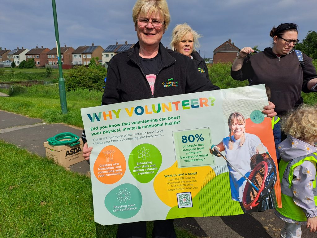 Big Help Out sees children tidy up local community - For Every Family